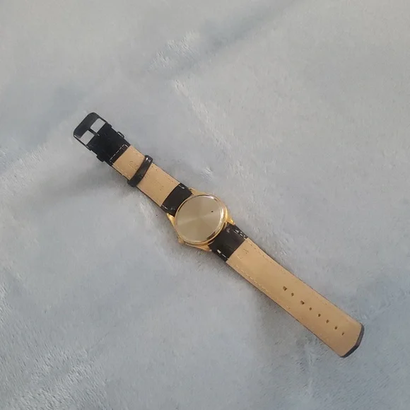 Casio Men Watch , Gold tone Water Resistant ,New Battery - Picture 6 of 12